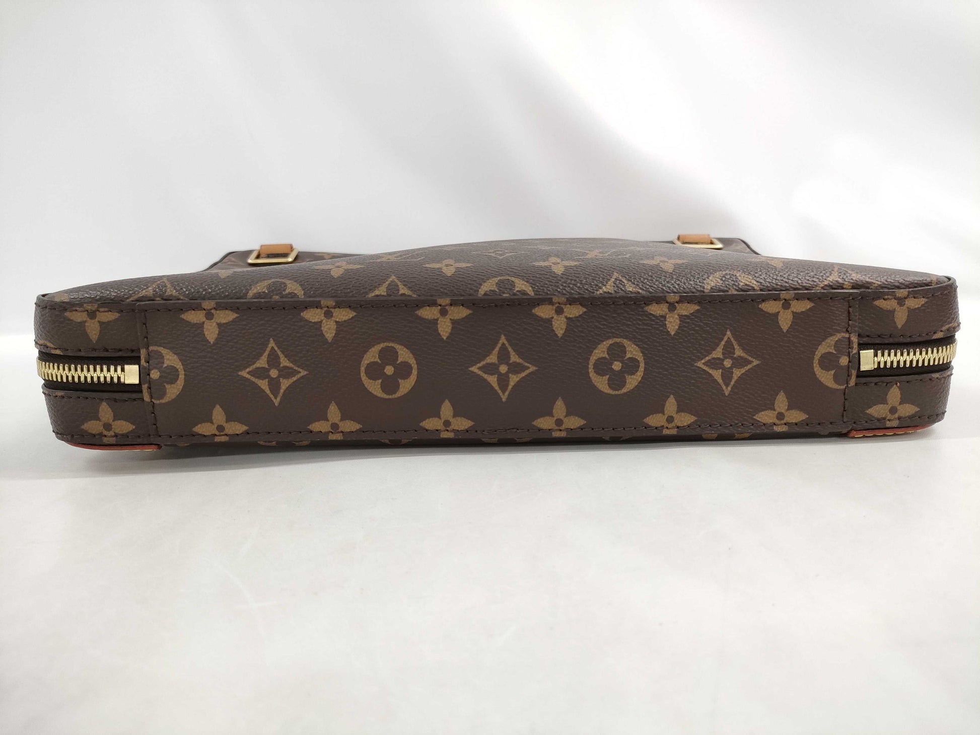 (10307_0060) LOUIS VUITTON Soft Trunk Messenger MM Shoulder Bag Monogram M44754 Brown Canvas with Gold Hardware BA2199 Second Bag