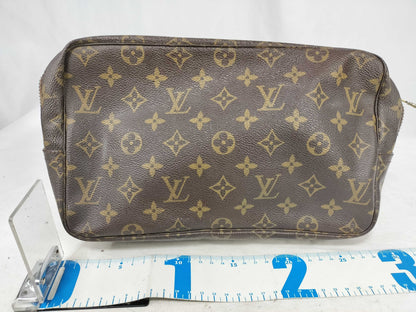 LOUIS VUITTON Monogram Louis Vuitton Monogram True Toilet 28 M47522 Second Bag