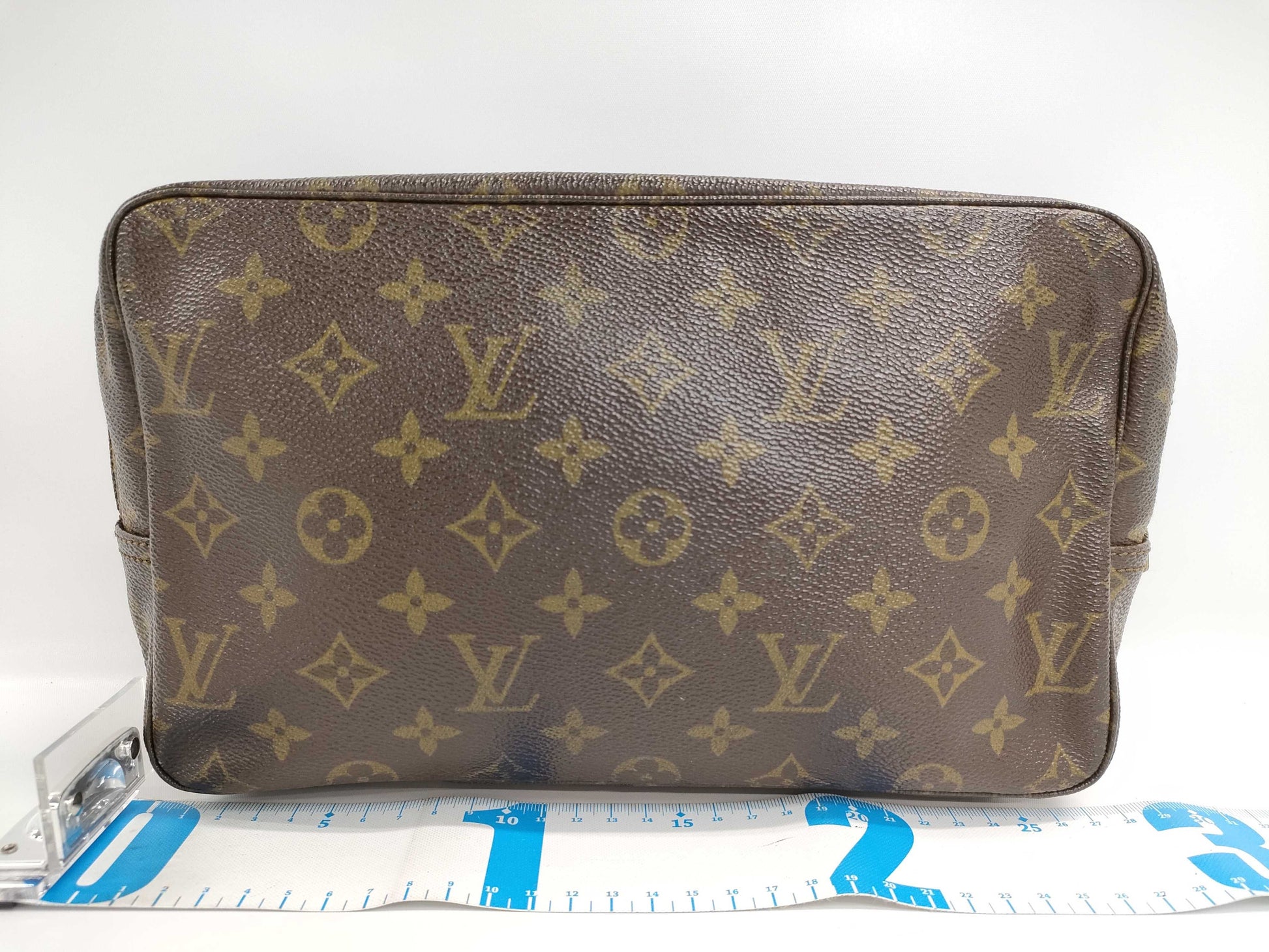 LOUIS VUITTON Monogram Truest Wallet 28 Second Bag