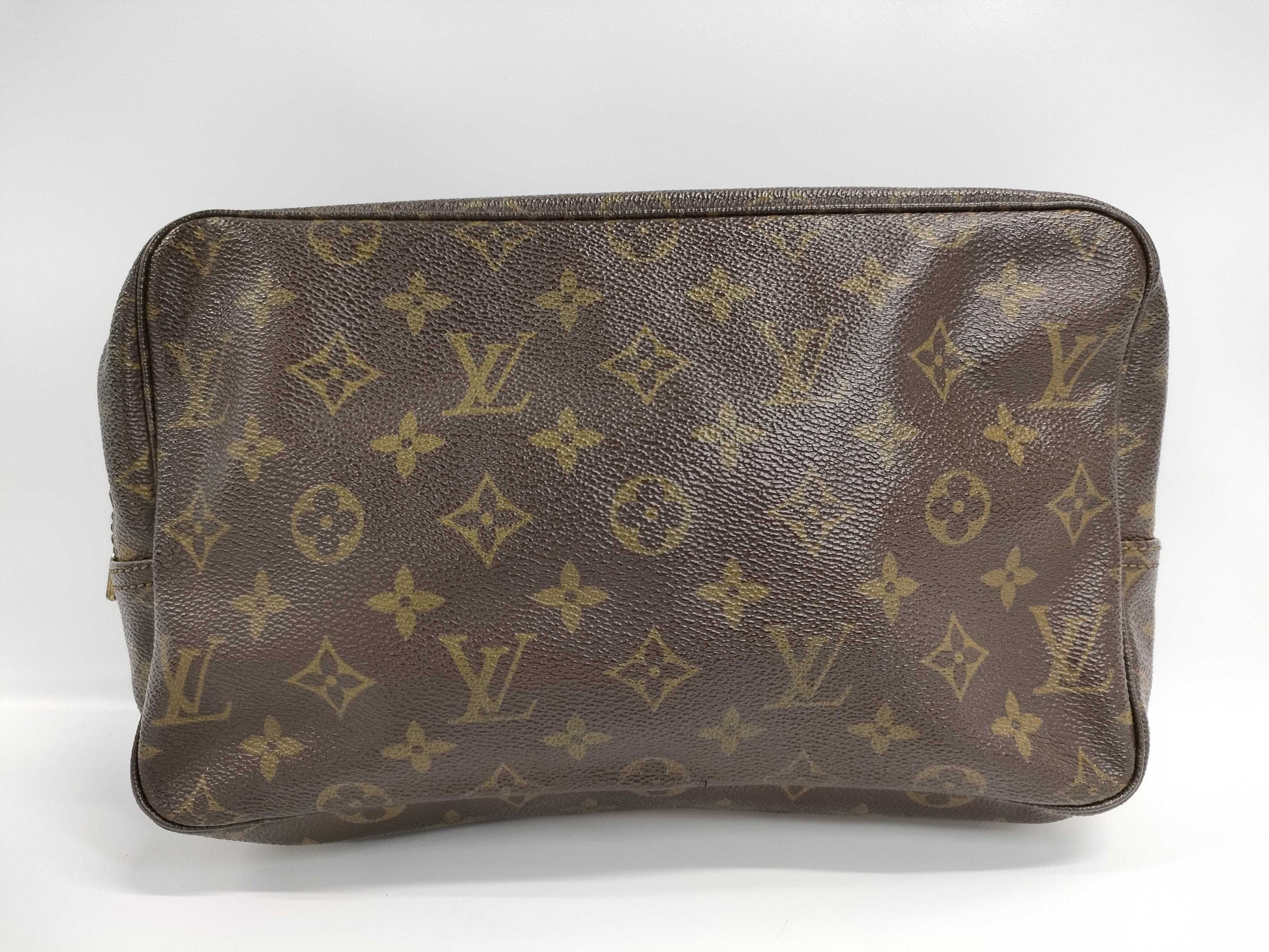 LOUIS VUITTON Monogram Truest Wallet 28 Second Bag