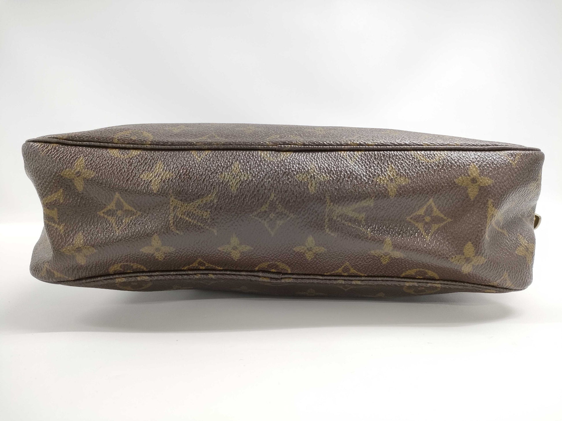 LOUIS VUITTON Monogram Truest Wallet 28 Second Bag
