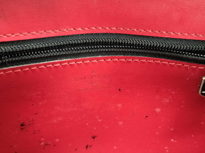 LOUIS VUITTON M52577 Epialche Pochette Castilian Red Second Bag