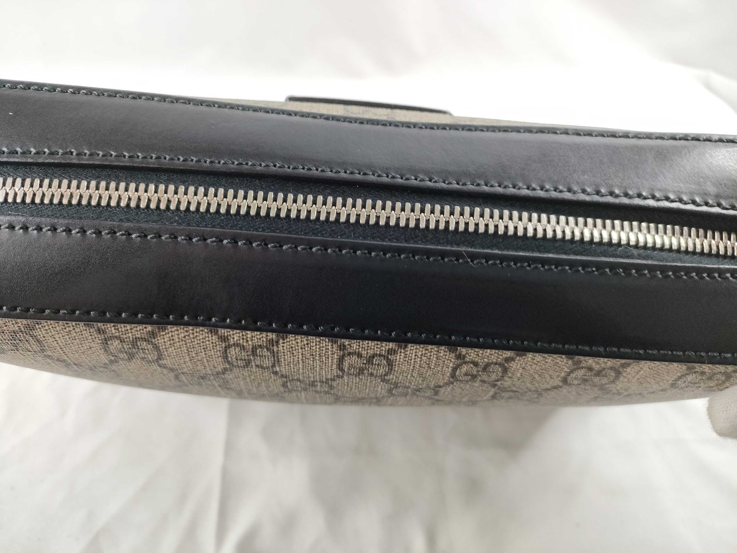 GUCCI GG Supreme 450949 GG Supreme Second Bag Black Second Bag