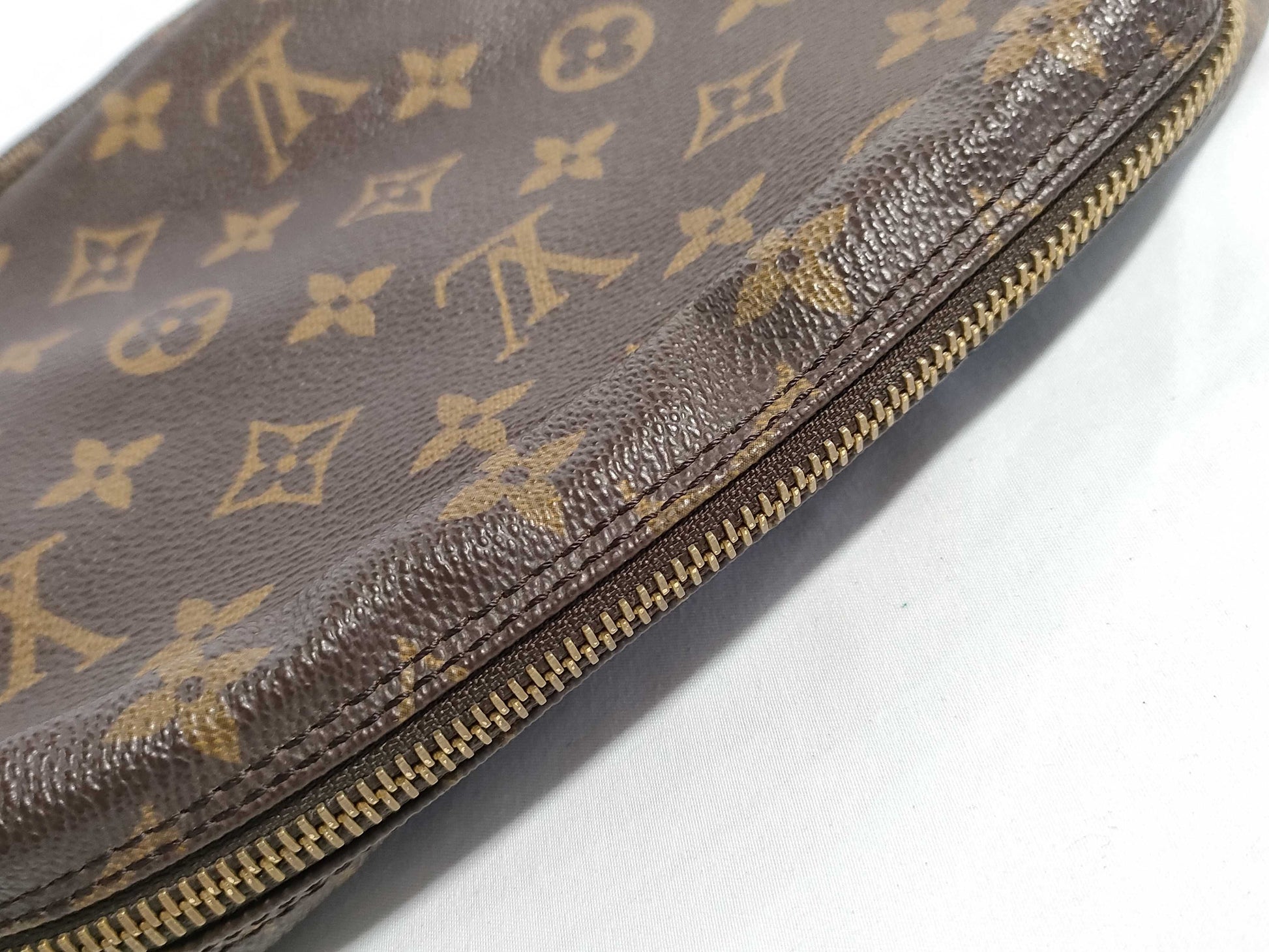 LOUIS VUITTON Monogram LV Handbag Second Bag