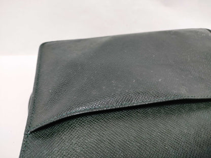 LOUIS VUITTON Taiga Louis Vuitton bag second bag
