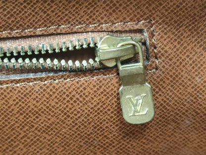 LOUIS VUITTON Monogram Shoulder Bag/Second Bag