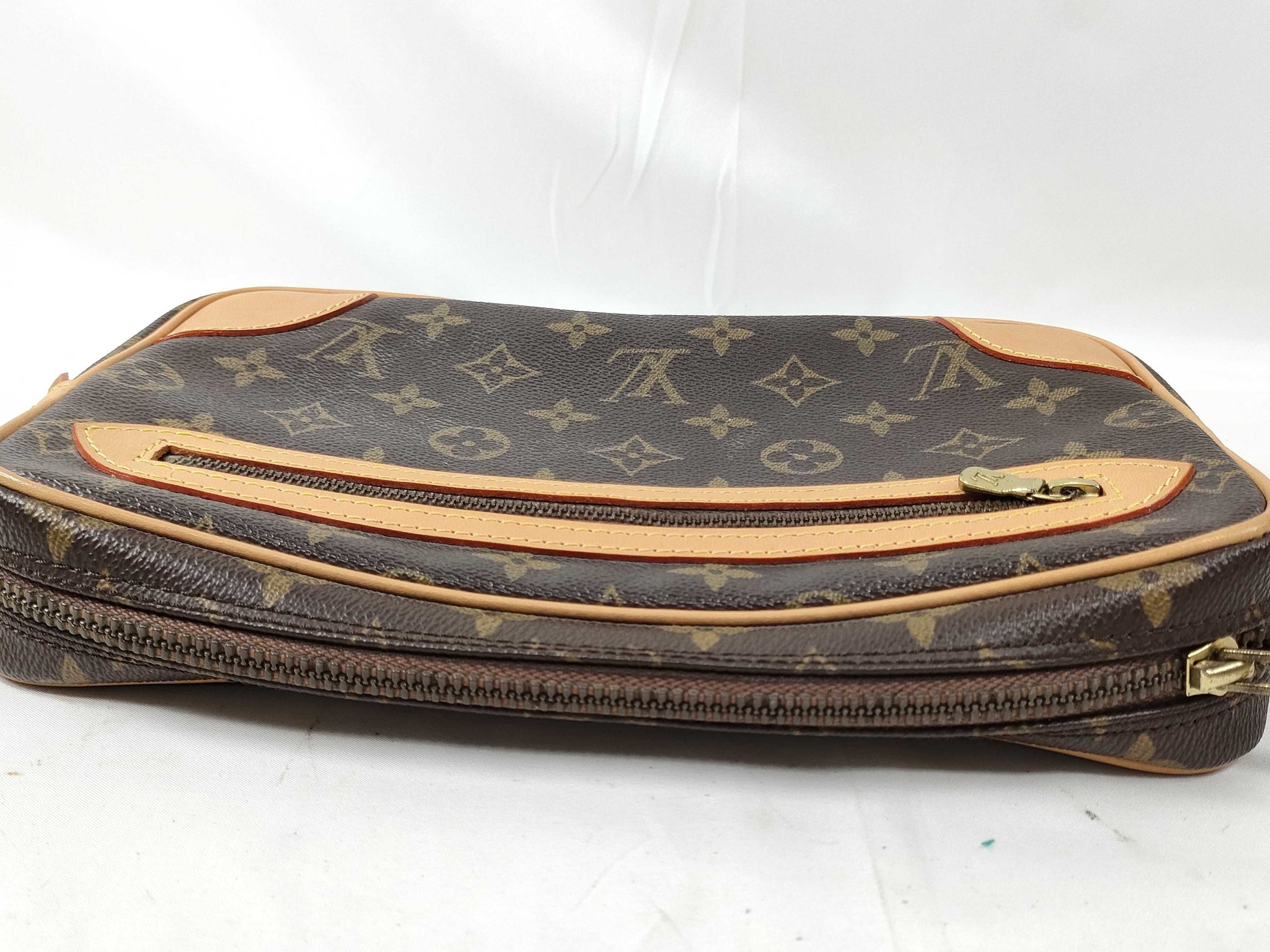LOUIS VUITTON Monogram Shoulder Bag/Second Bag