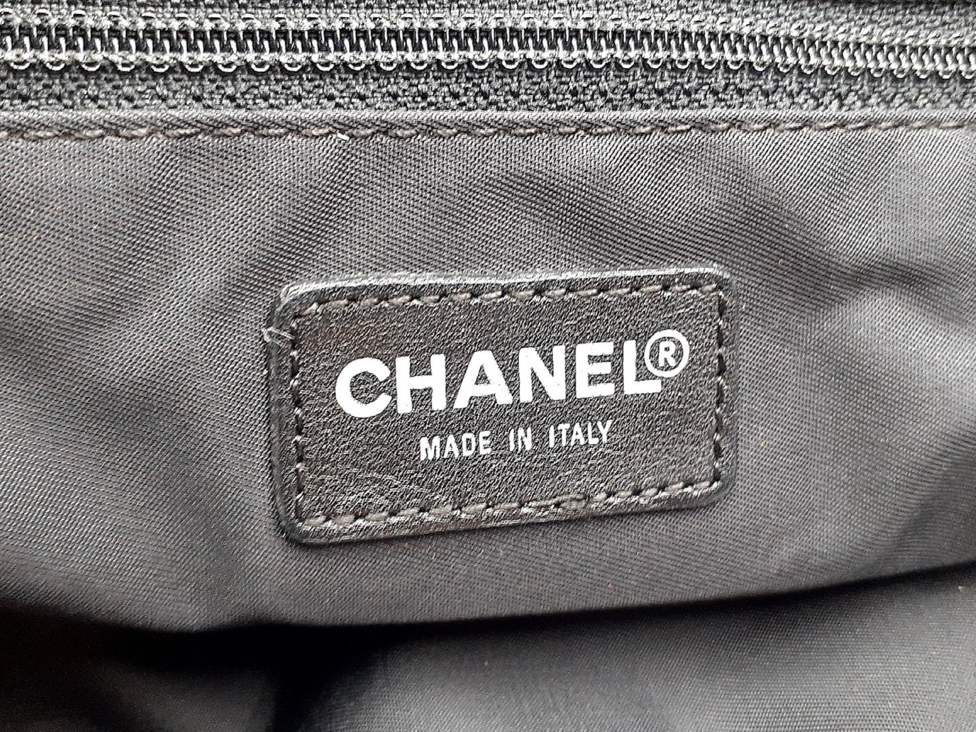 CHANEL New Travel Line All Black All Stickers 3-Piece Tote Bag Set