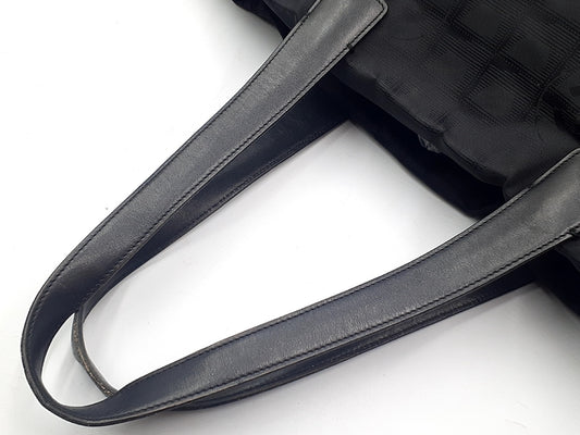 CHANEL New Travel Line All Black All Stickers 3-Piece Tote Bag Set
