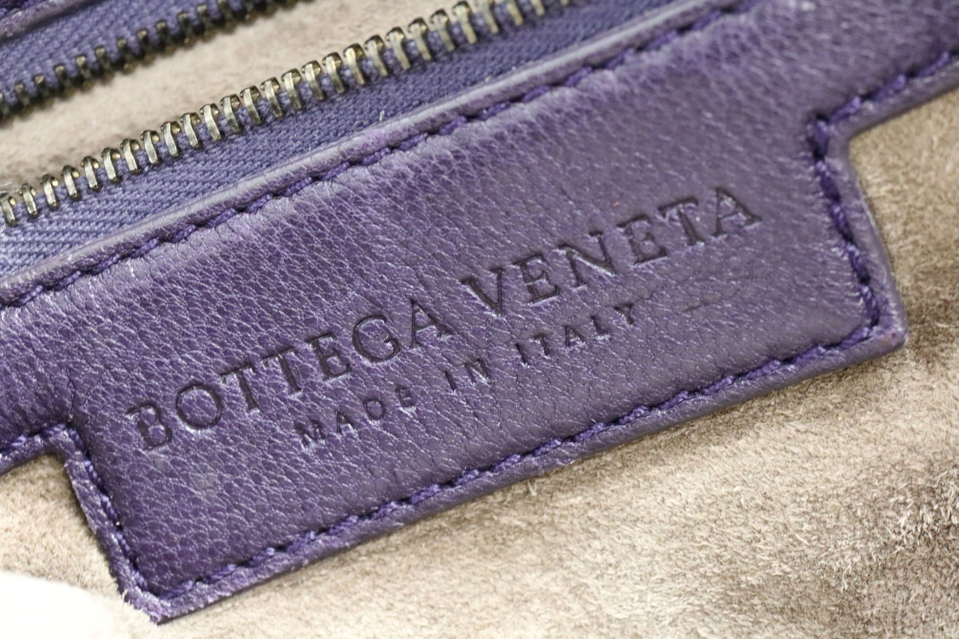 BOTTEGA VENETA Intrecciato Handbag