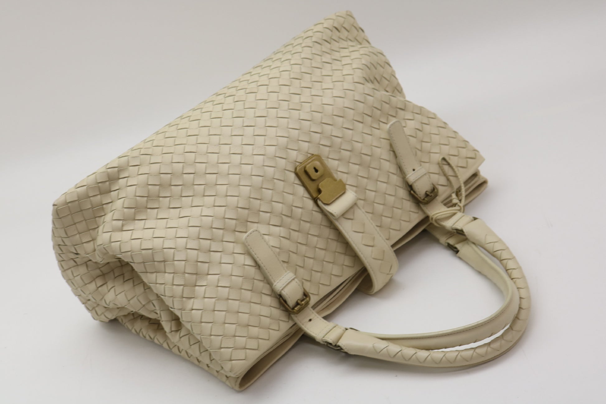BOTTEGA VENETA Intrecciato Roma Tote Bag