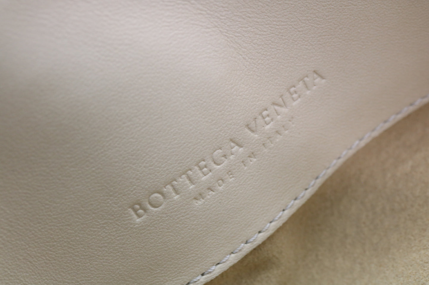 BOTTEGA VENETA Intrecciato Roma Tote Bag