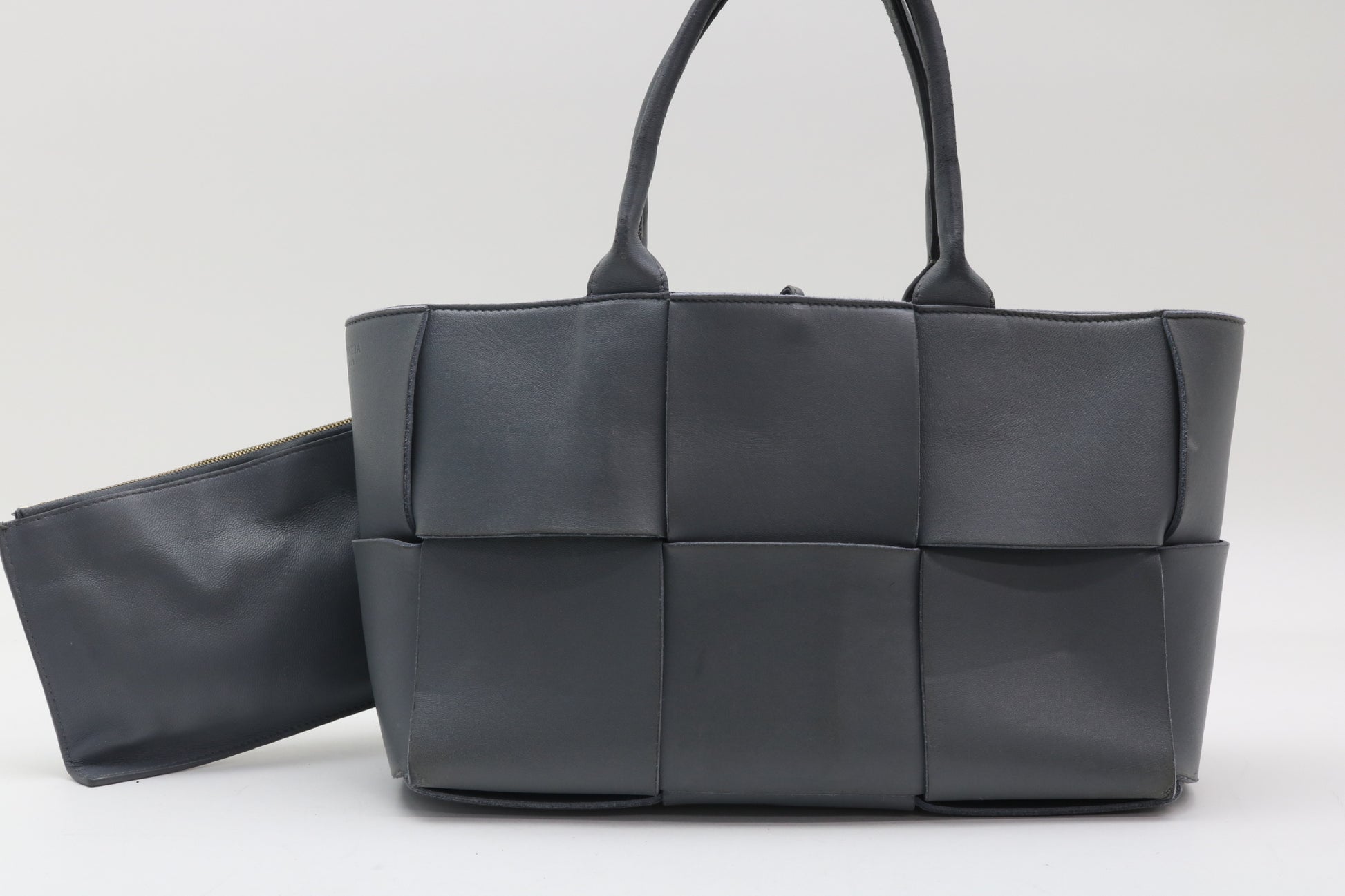 BOTTEGA VENETA Arco Small Leather Handbag