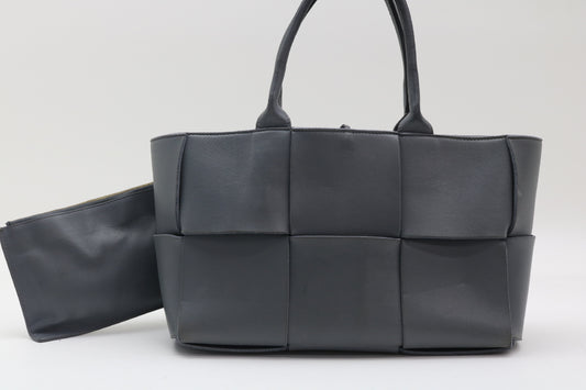 BOTTEGA VENETA Arco Small Leather Handbag