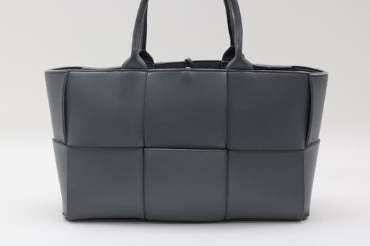 BOTTEGA VENETA Arco Small Leather Handbag
