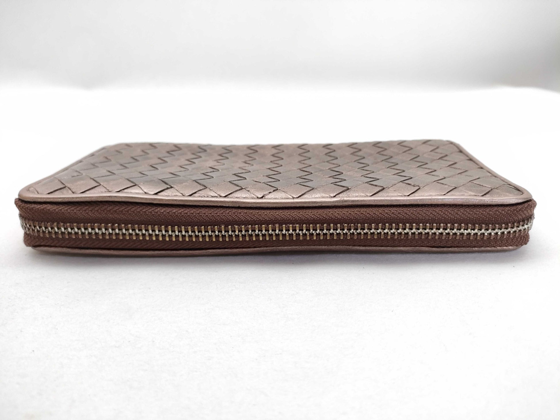BOTTEGA VENETA Intrecciato Bottega Veneta Round Long Wallet Leather Zipper Blonde Wallet