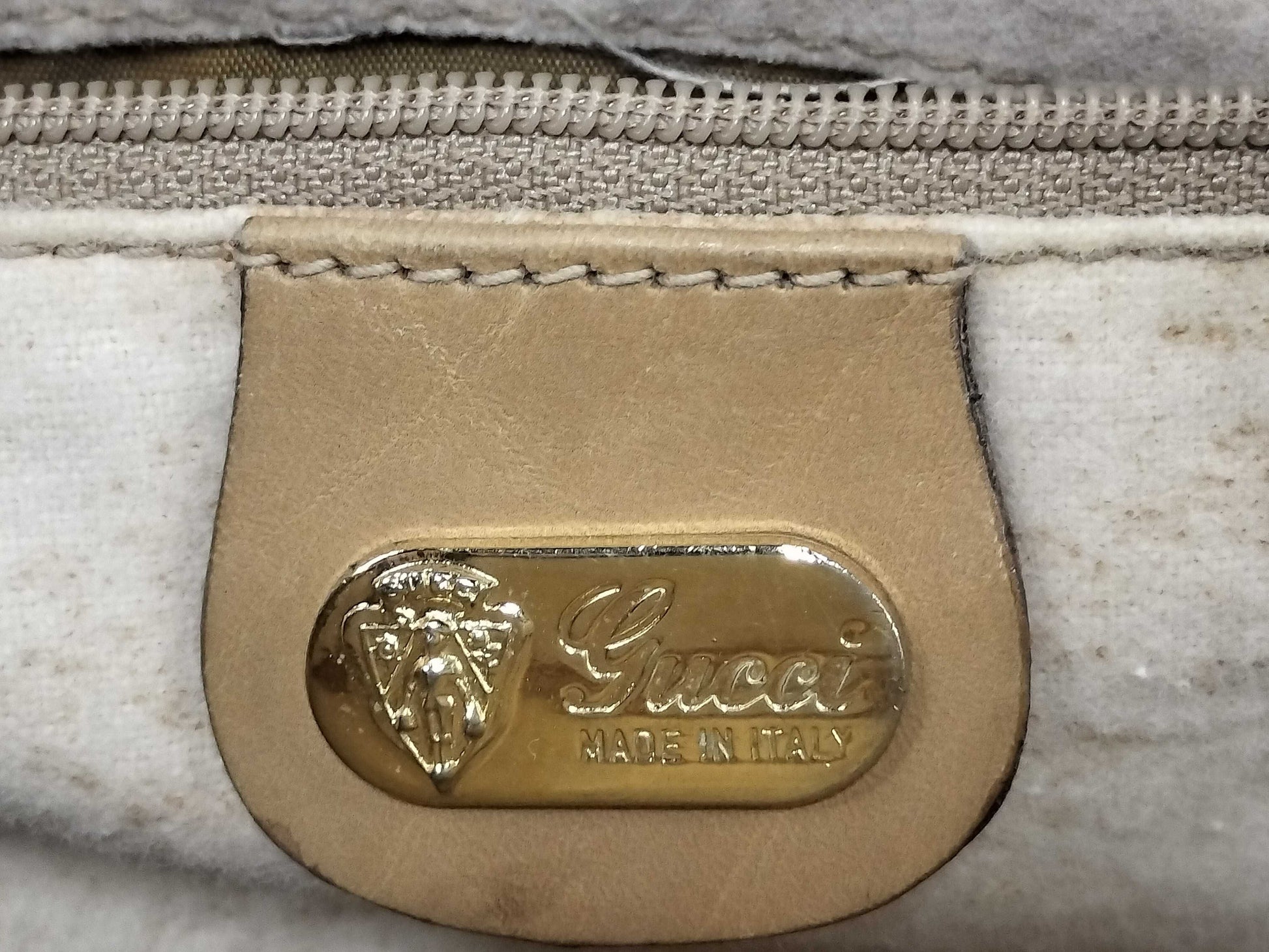 GUCCI GG Gucci 104 000 Handbag Micro GG PVC Leather Beige Handbag