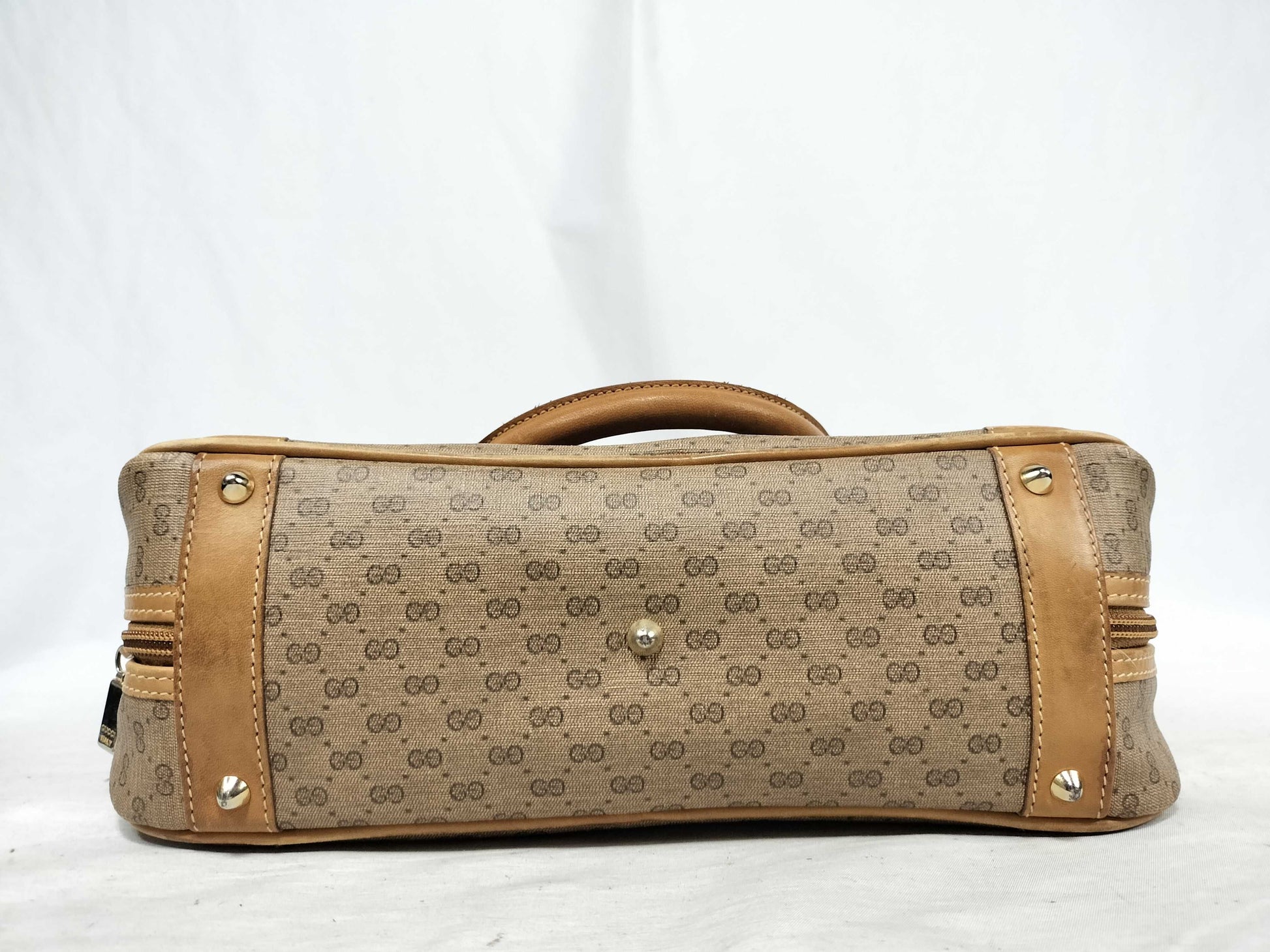 GUCCI GG Gucci 104 000 Handbag Micro GG PVC Leather Beige Handbag