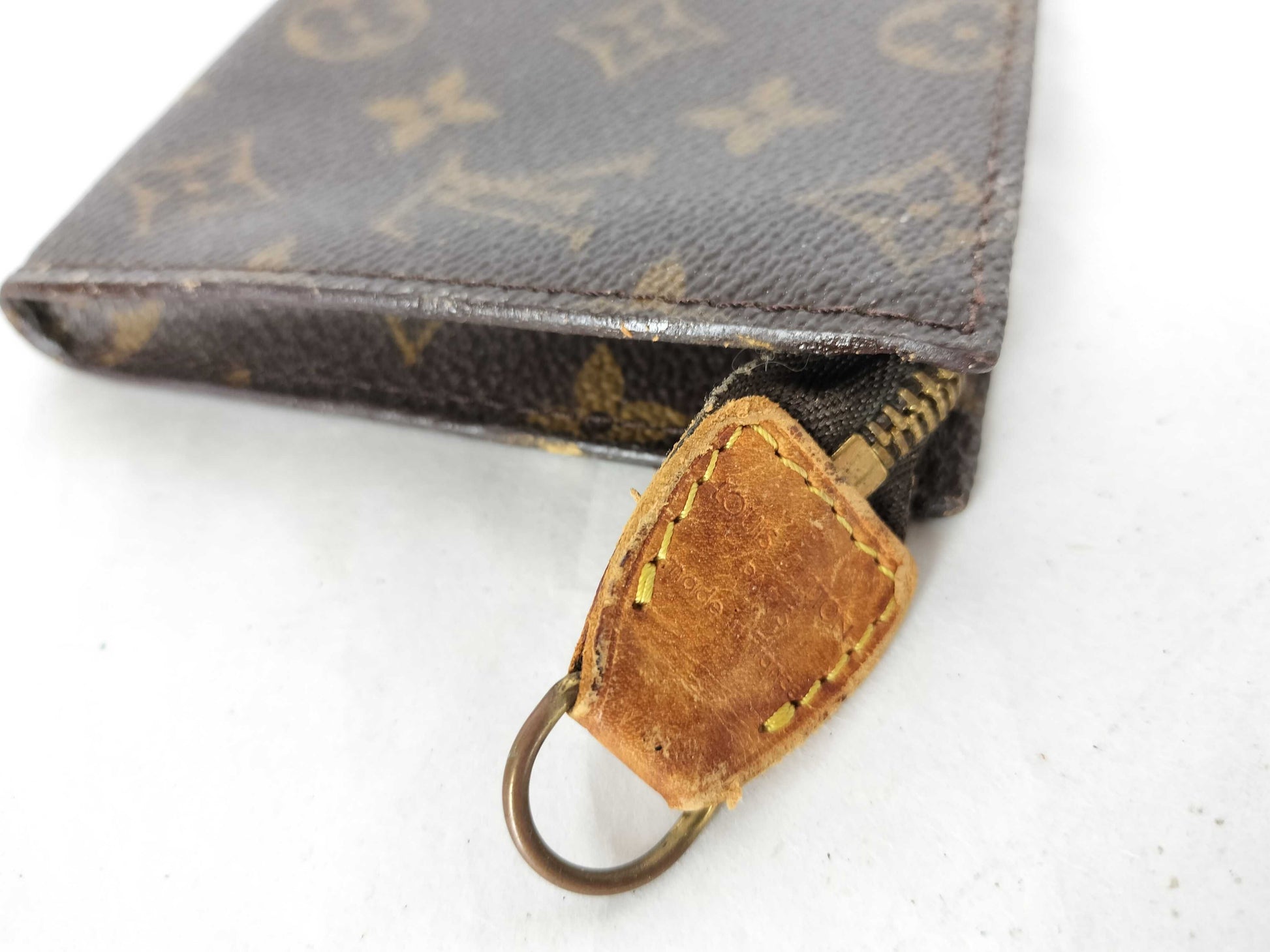 LOUIS VUITTON Monogram Louis Vuitton Monogram Bucket Pouch 3-Piece Pouch
