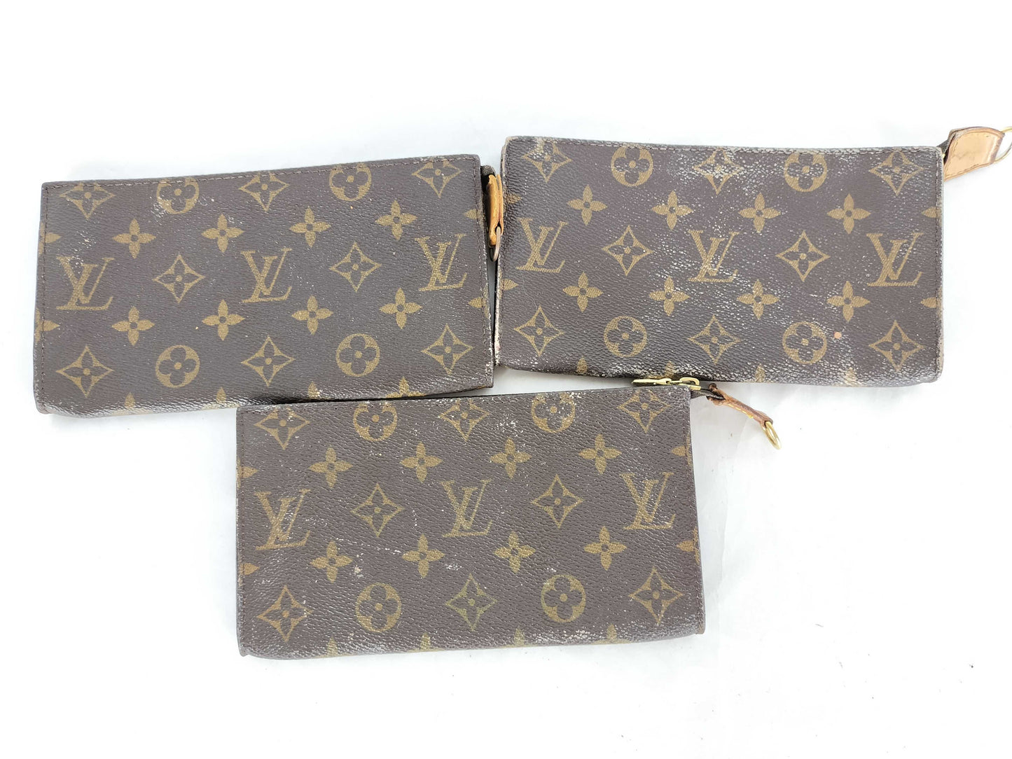 LOUIS VUITTON Monogram Louis Vuitton Monogram Bucket Pouch 3-Piece Pouch