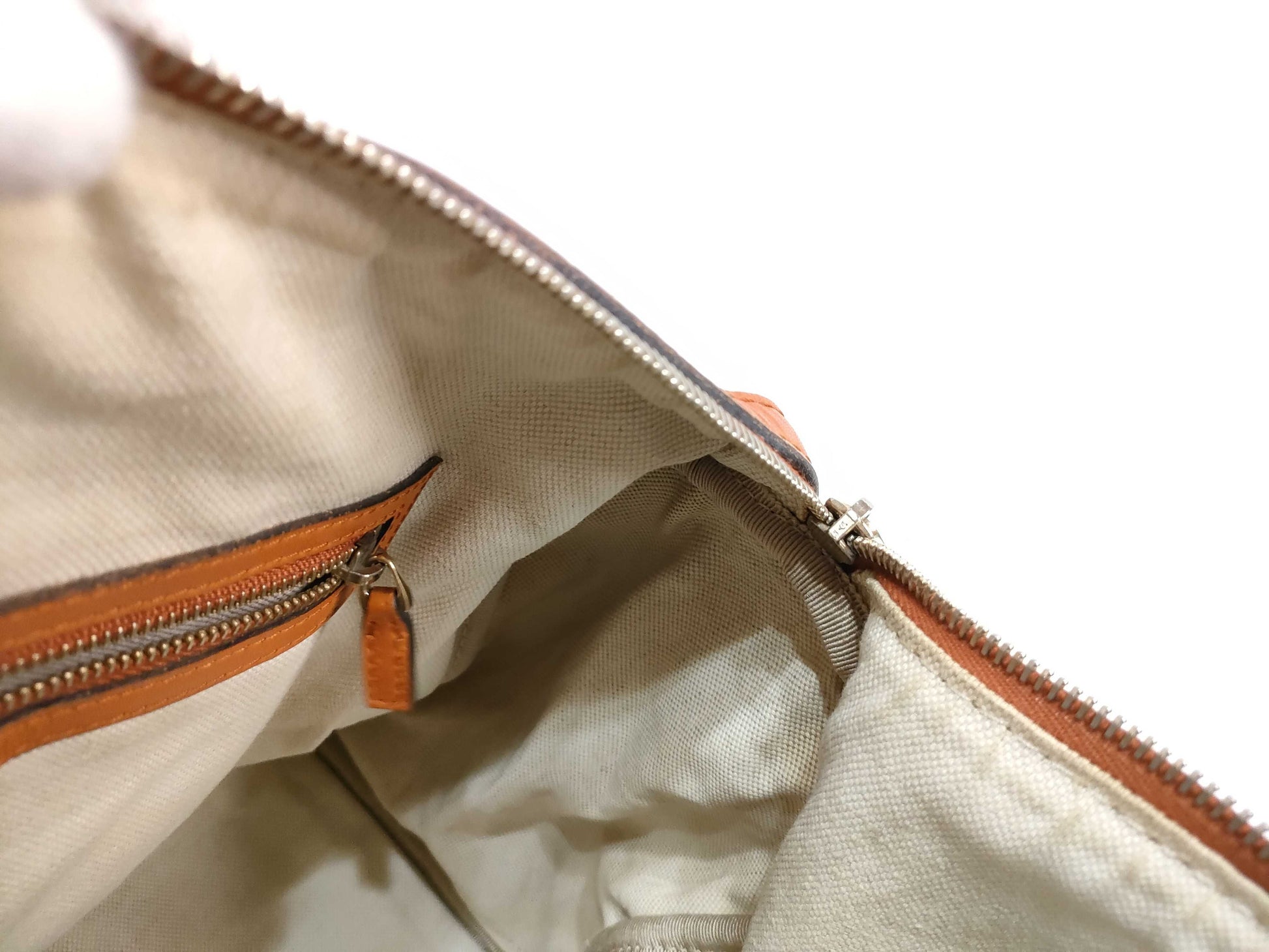 GUCCI GG Canvas Gucci 2-Way Shoulder Bag