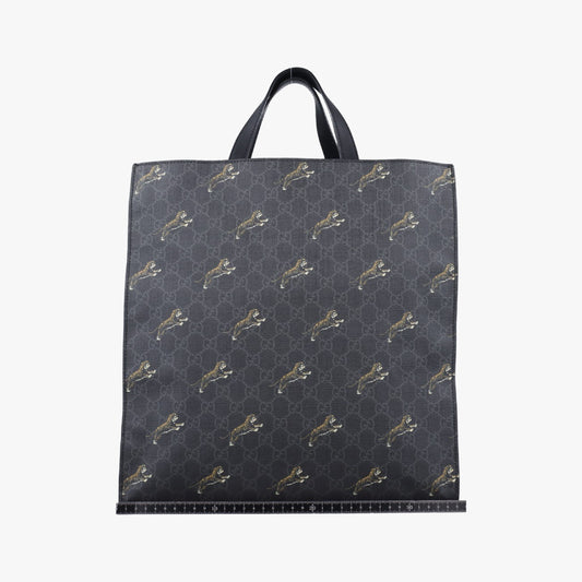 GUCCI GG Supreme Tiger Black x Multi PVC Coated Canvas Shoulder Bag 495559C029271246