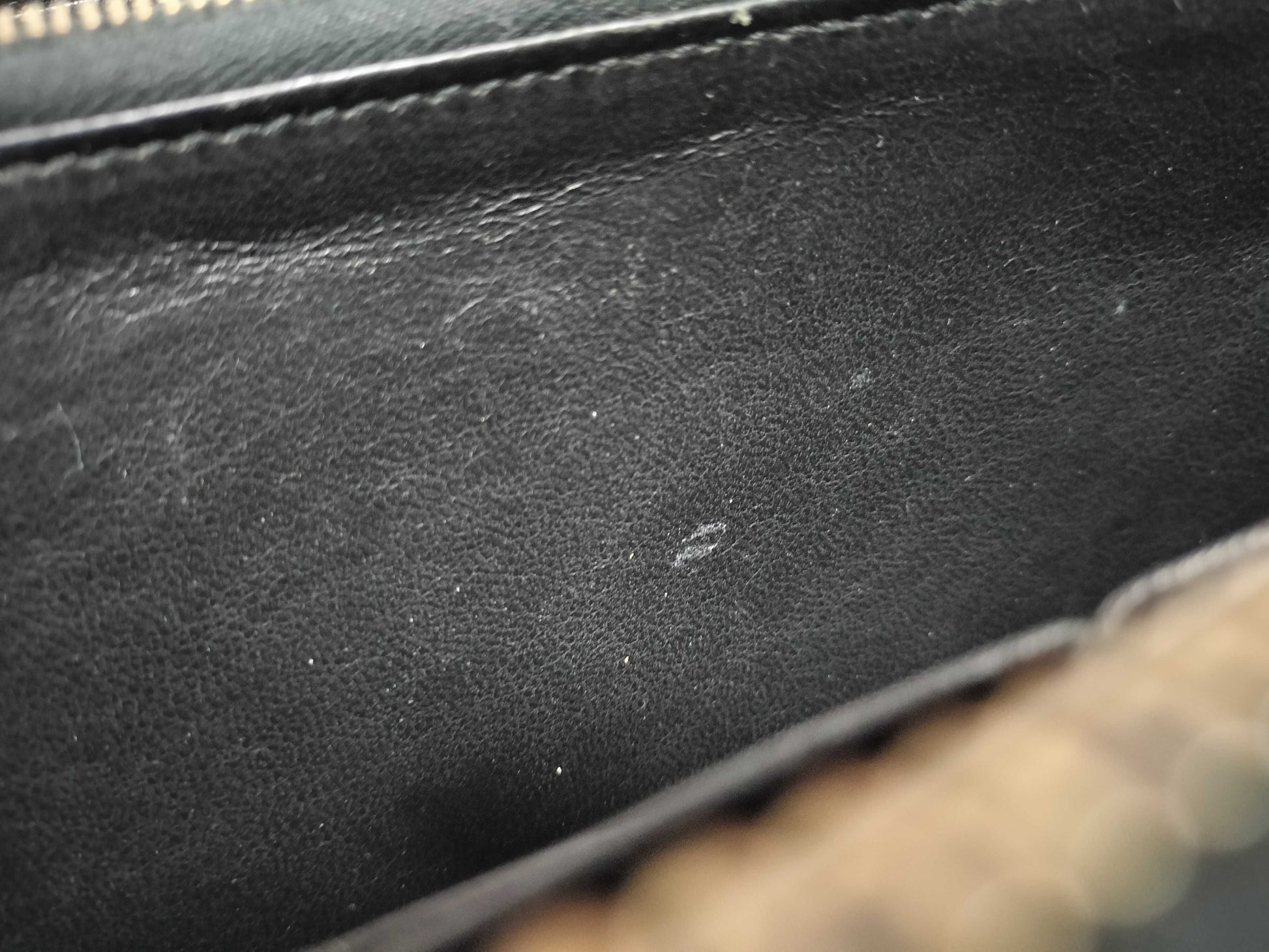 BOTTEGA VENETA Intrecciato Zippy Wallet