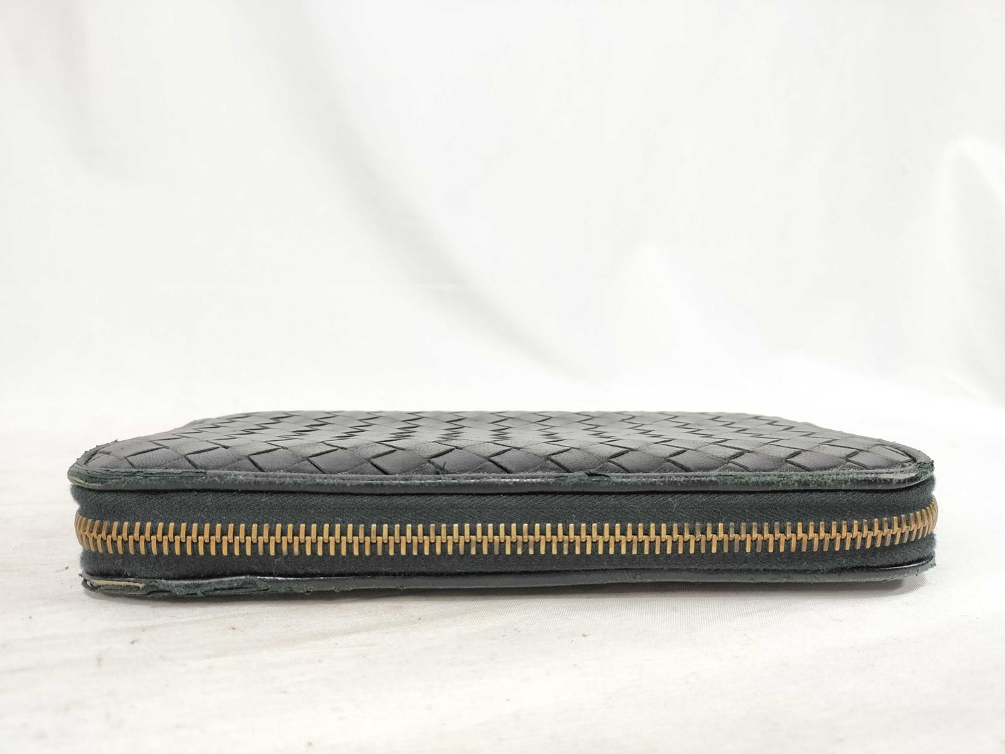 BOTTEGA VENETA Intrecciato Zippy Wallet