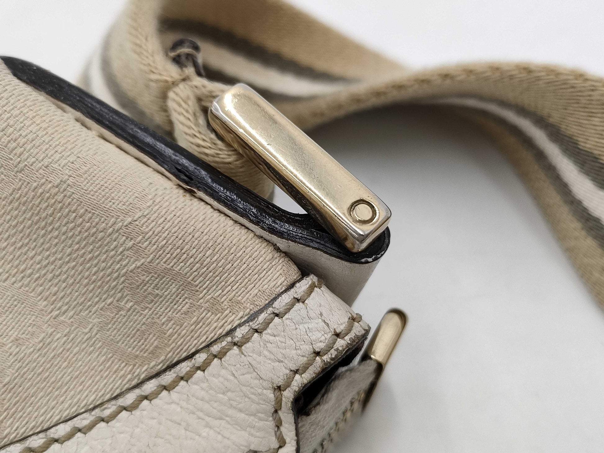 GUCCI shoulder bag