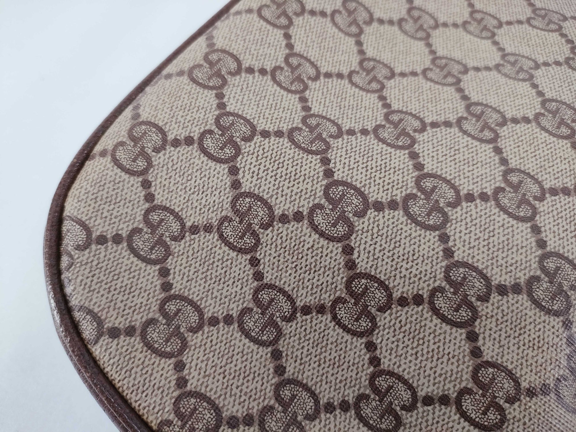 GUCCI GG Supreme GUCCI Shoulder Bag GG Supreme Shoulder Bag