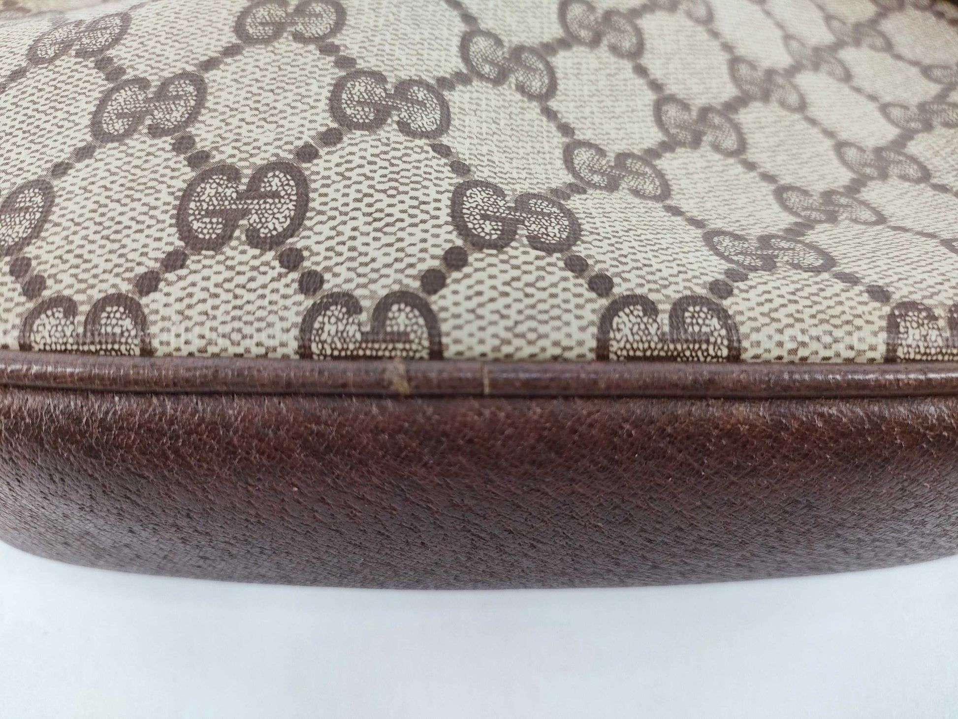 GUCCI GG Supreme GUCCI Shoulder Bag GG Supreme Shoulder Bag