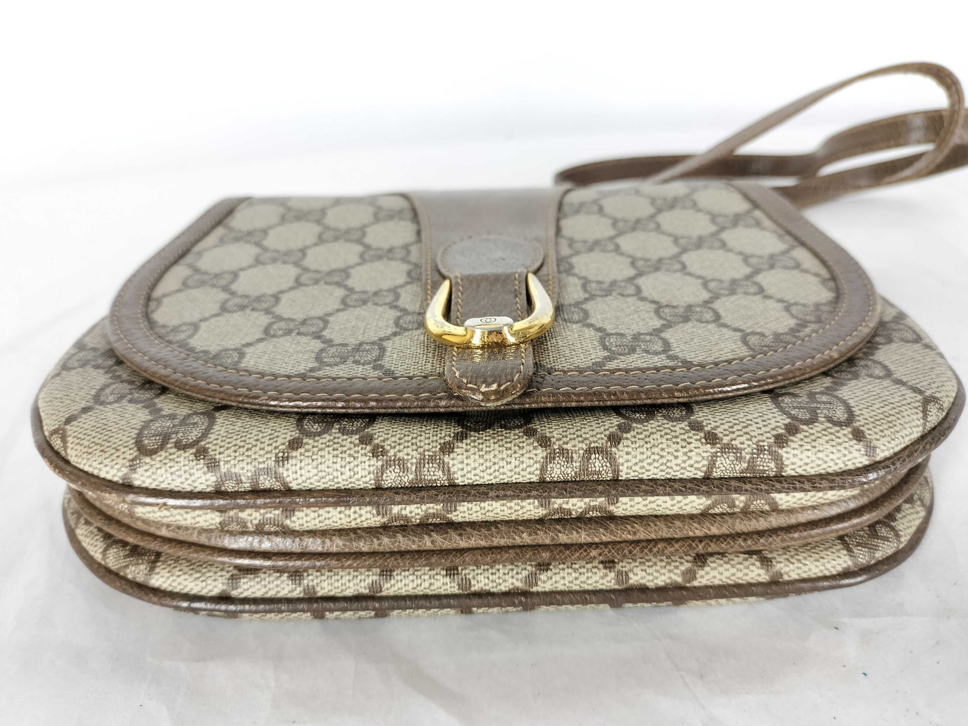 GUCCI GG Supreme GUCCI Shoulder Bag Accessories GG Supreme Shoulder Bag