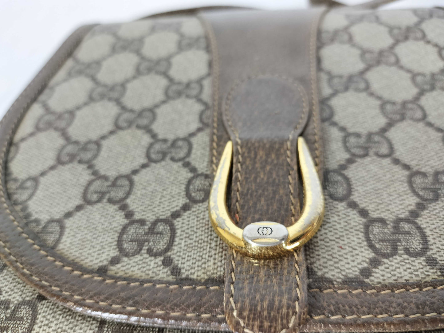 GUCCI GG Supreme GUCCI Shoulder Bag Accessories GG Supreme Shoulder Bag