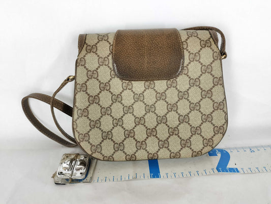 GUCCI GG Supreme GUCCI Shoulder Bag Accessories GG Supreme Shoulder Bag