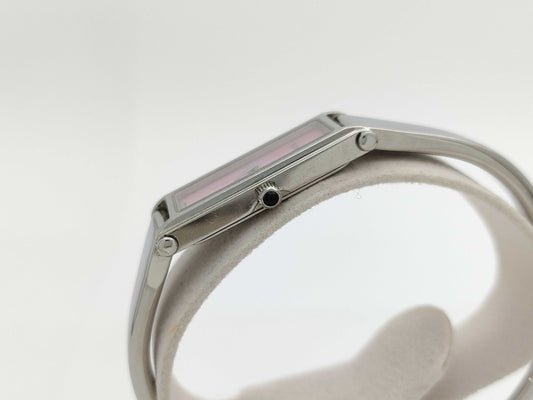 GUCCI 1500L 0833162 Quartz Pink Shell Dial Women's Watch