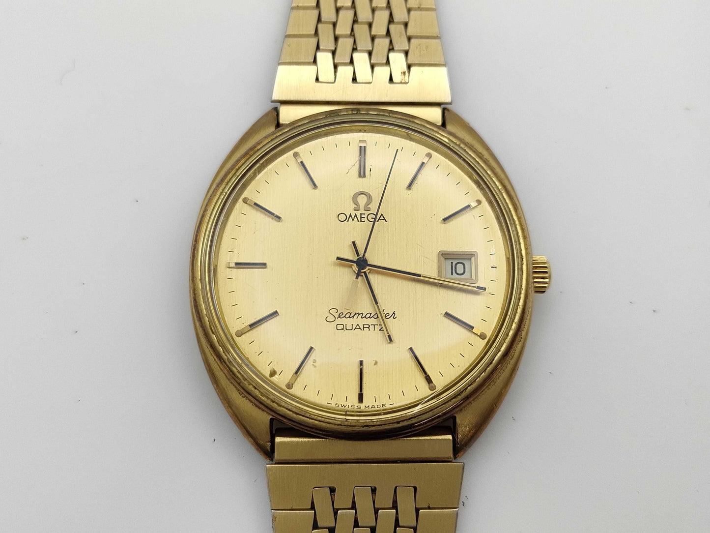 OMEGA Seamaster Quartz Unmoving Men's Watch