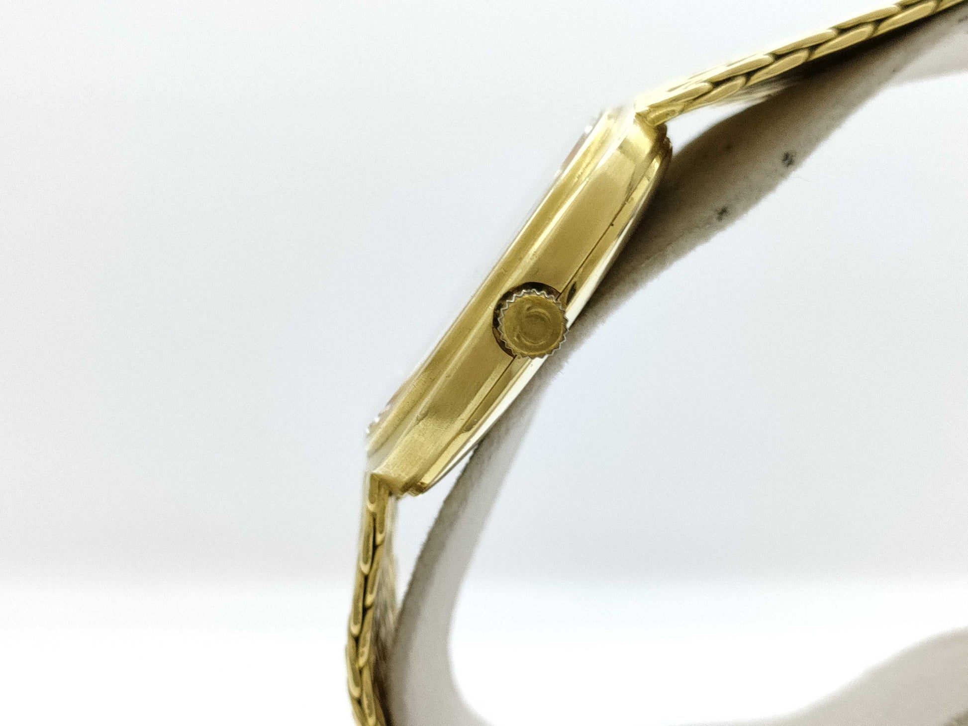 OMEGA Hand-wound K18 Women's Watch