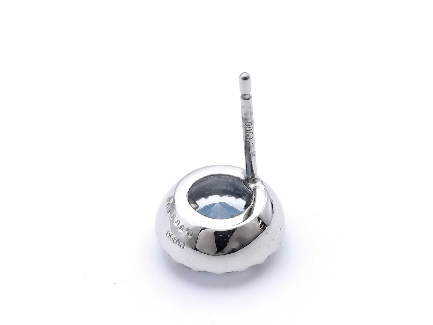 AQ0.570/0.553ct D0.15/0.15ct PT950/900 4.4g Earrings 