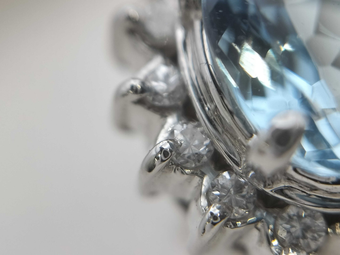 AQ1.57ct D0.22ct K14WG 5.6g Earrings 