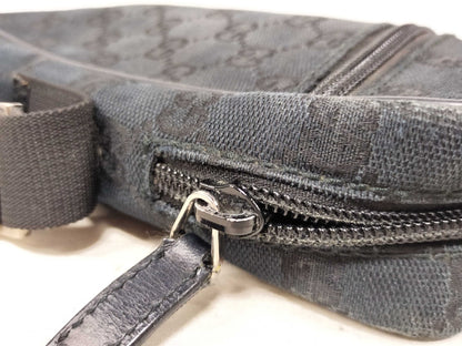 GUCCI GG Canvas Shoulder Bag in Black