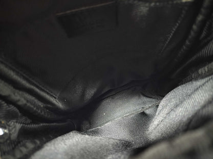 GUCCI GG Canvas Shoulder Bag in Black