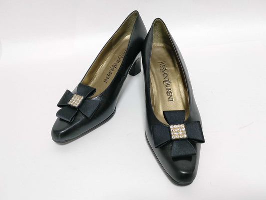 Yves Saint Laurent Yves Saint-Laurent Pumps Pumps