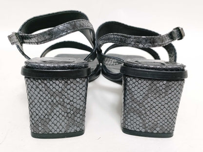 Yves Saint Laurent Yves Saint-LaurentSandals Sandals