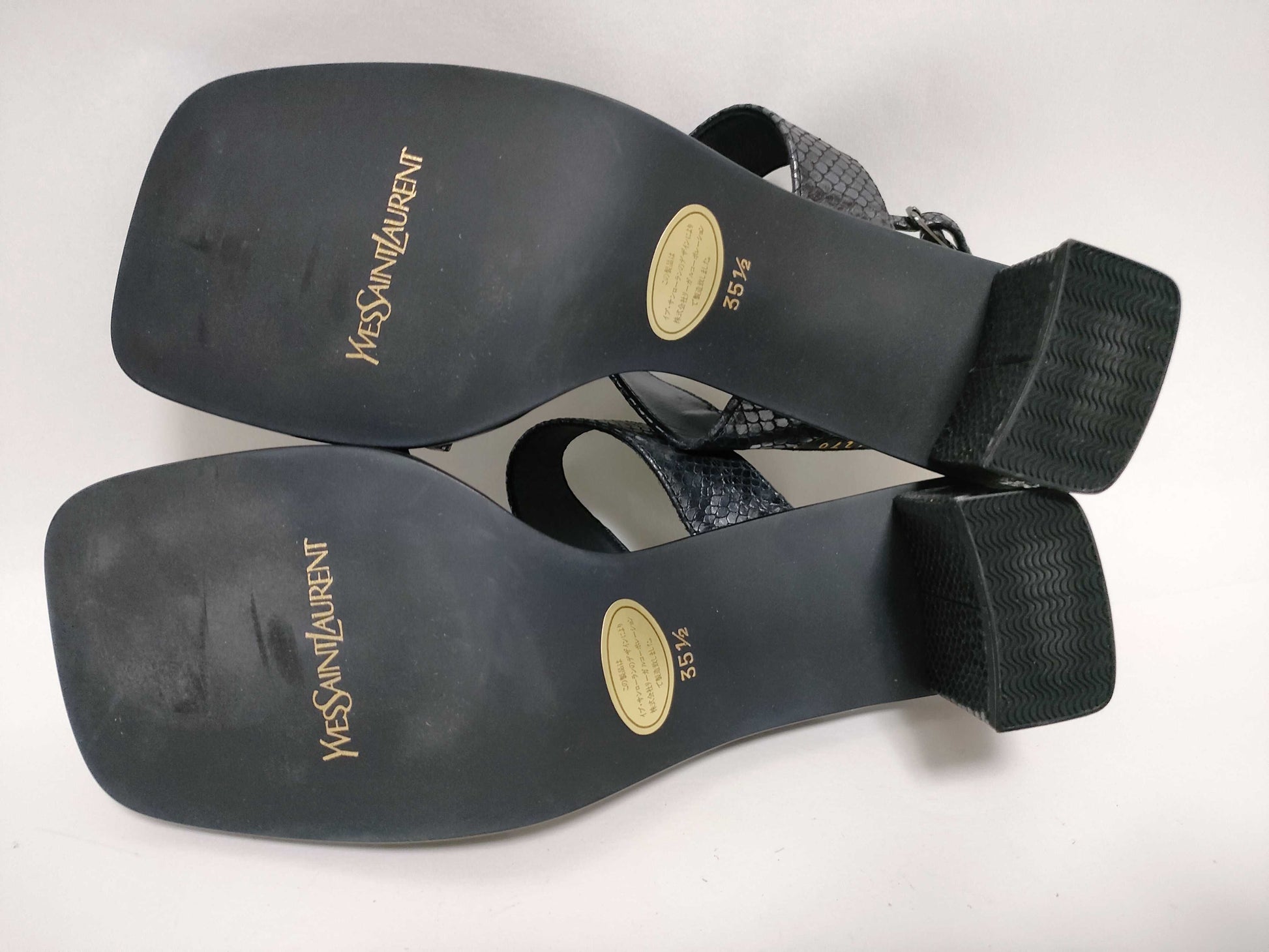 Yves Saint Laurent Yves Saint-LaurentSandals Sandals