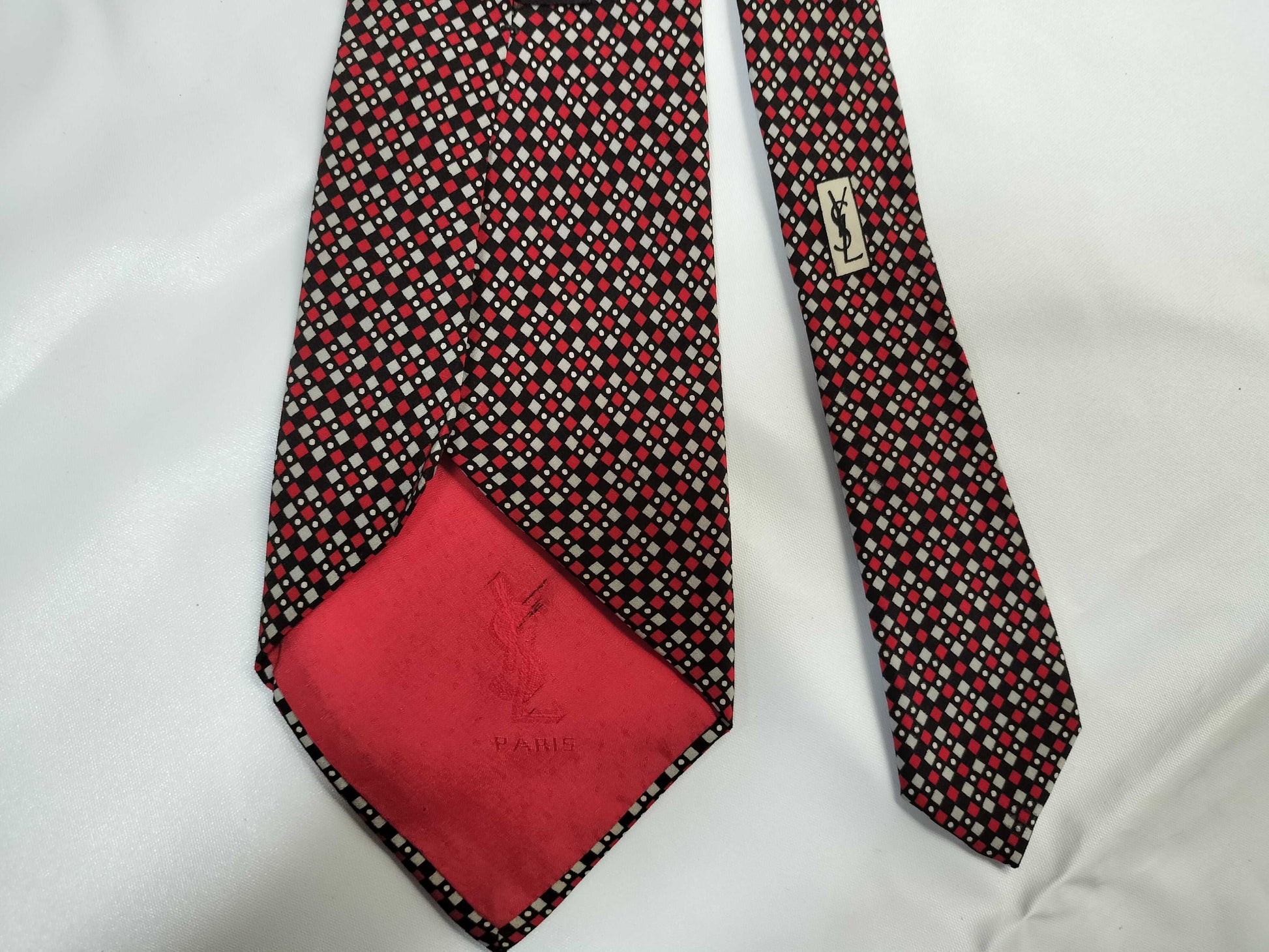 Yves Saint Laurent Yves Saint-Laurent Tie Tie