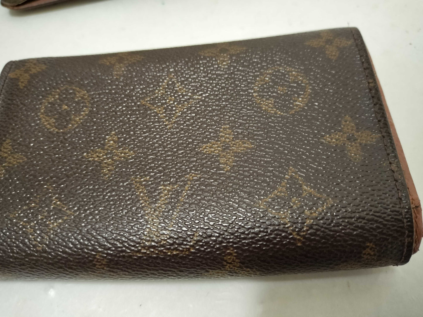 LOUIS VUITTON Monogram Louis Vuitton Monogram Wallet