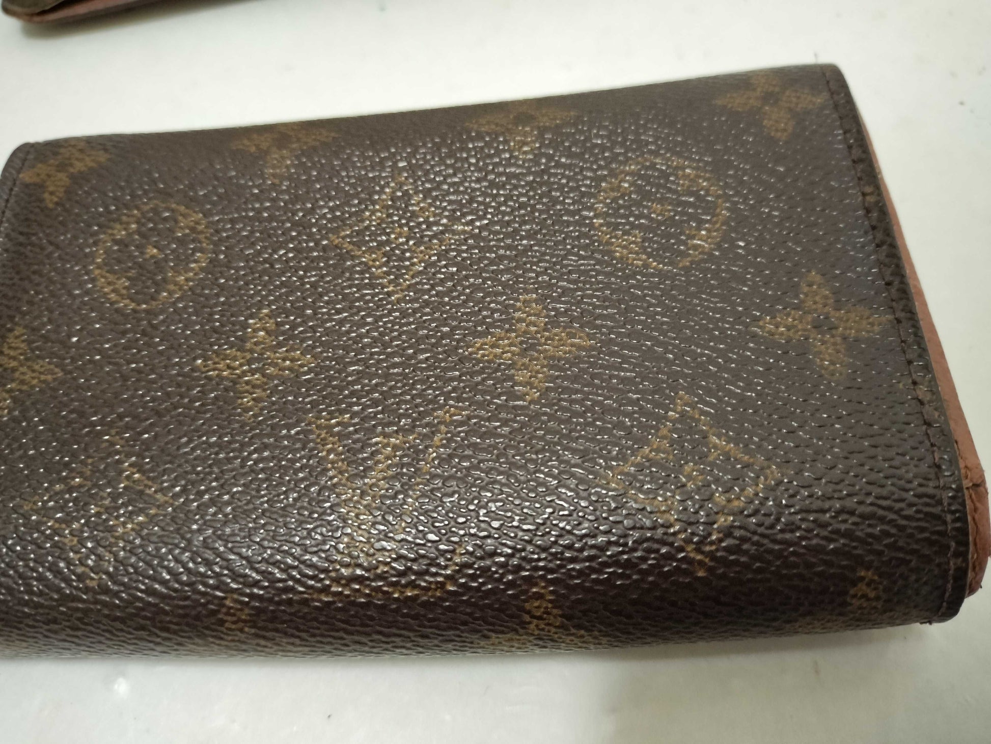 LOUIS VUITTON Monogram Louis Vuitton Monogram Wallet