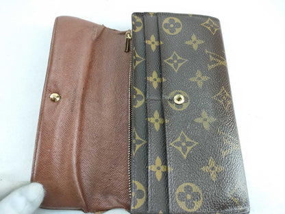 LOUIS VUITTON Monogram Louis Vuitton Monogram Wallet