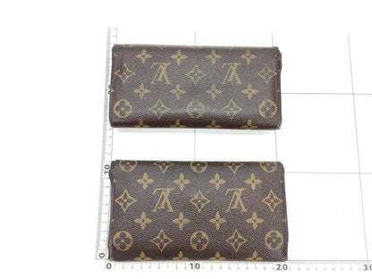 LOUIS VUITTON Monogram Louis Vuitton Monogram Wallet