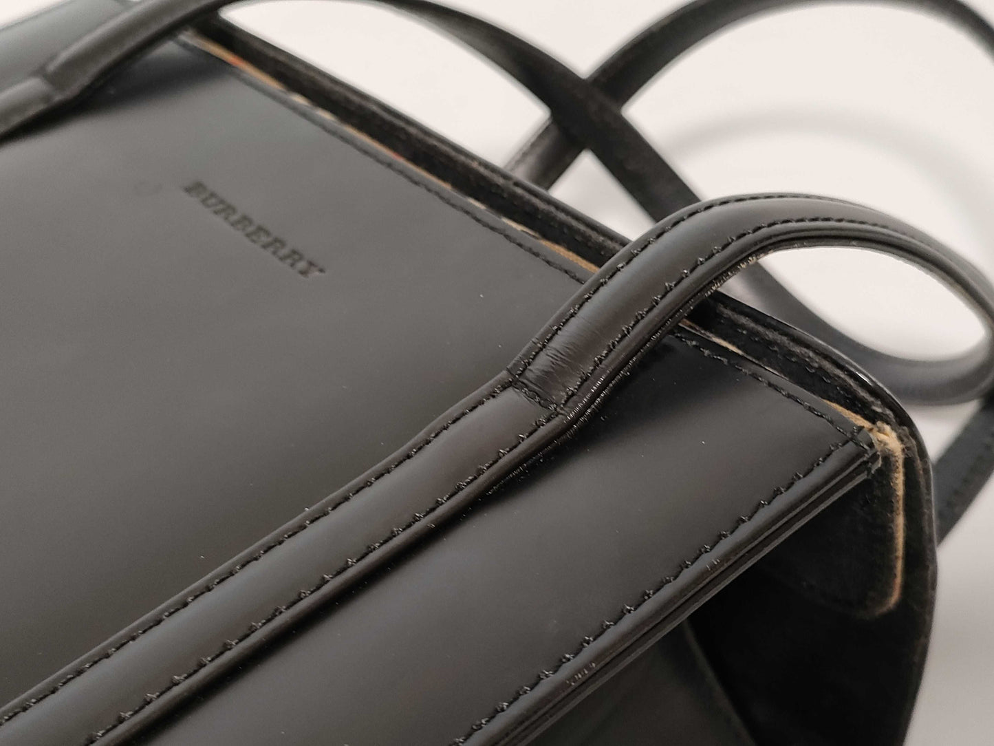 BURBERRY Black Handbag